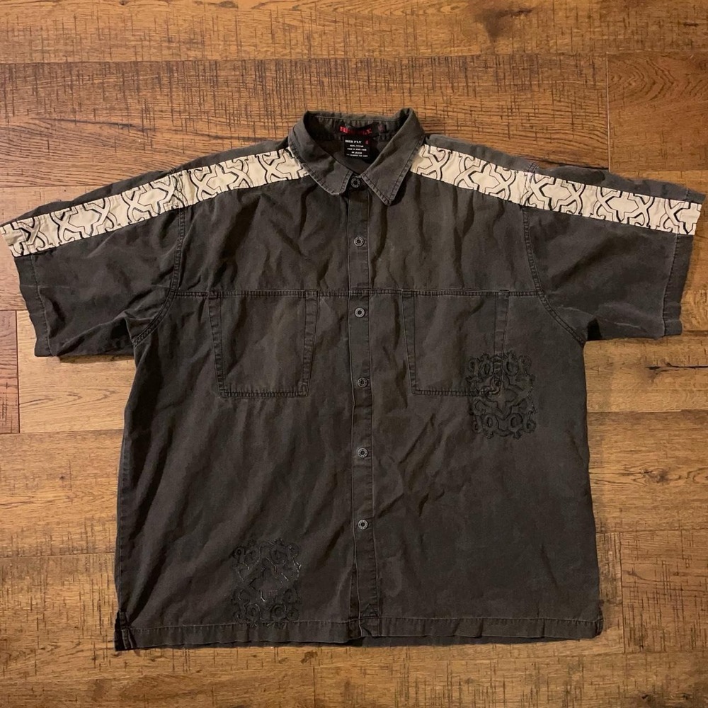 Red Fly Button Up Shirt Mens XXL Black Y2K Skater Grunge Embroidered SS